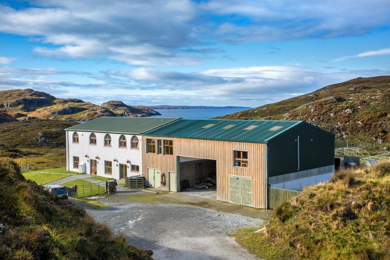 Kirkaig Lodge Lochinver Exterior foto